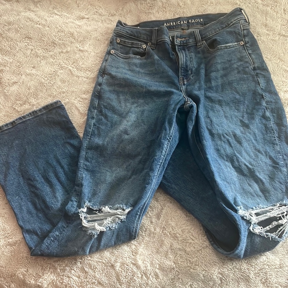 American Eagle- 90s Boot cut Jeans, Size 8 Regular, Stretchy